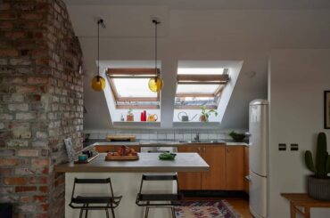 Квартира на чердаке старого дома