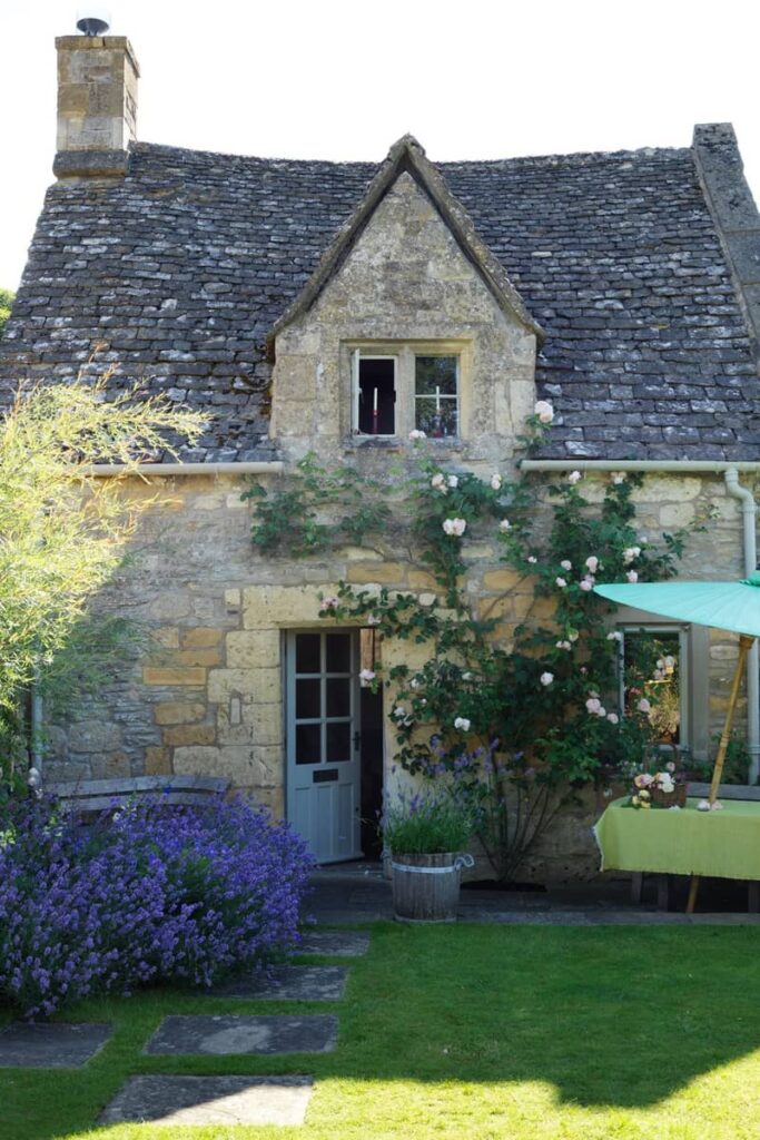 scandi 18th century house in cotswold uk 2