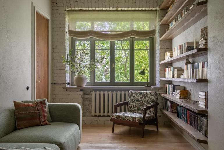 Интерьер 65 м² в доме 1920-х: квартира для большой семьи