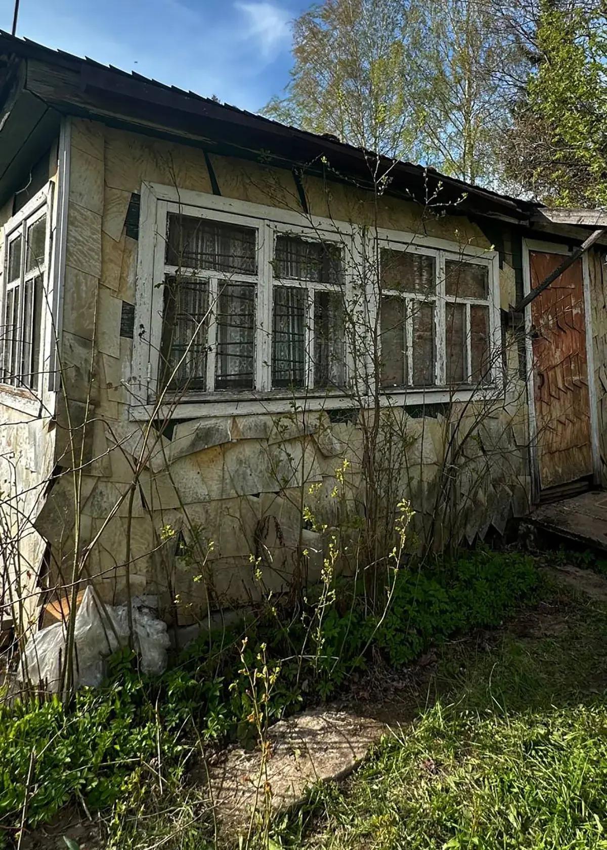 Заброшенная старая дача