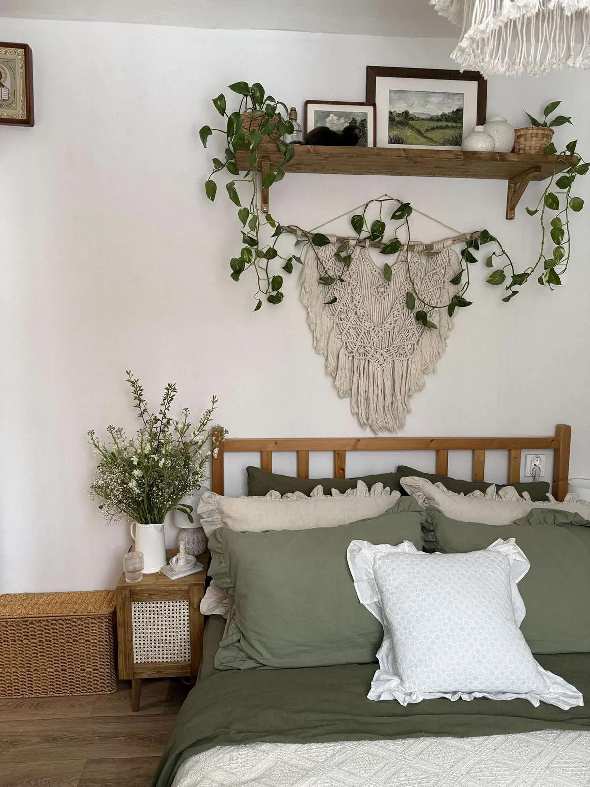 Интерьер спальни, оформленный в стиле бохо