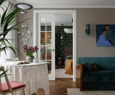 Обзор двухкомнатной квартиры площадью 49 кв.м. Дизайнер интерьера: Александра Якушенко