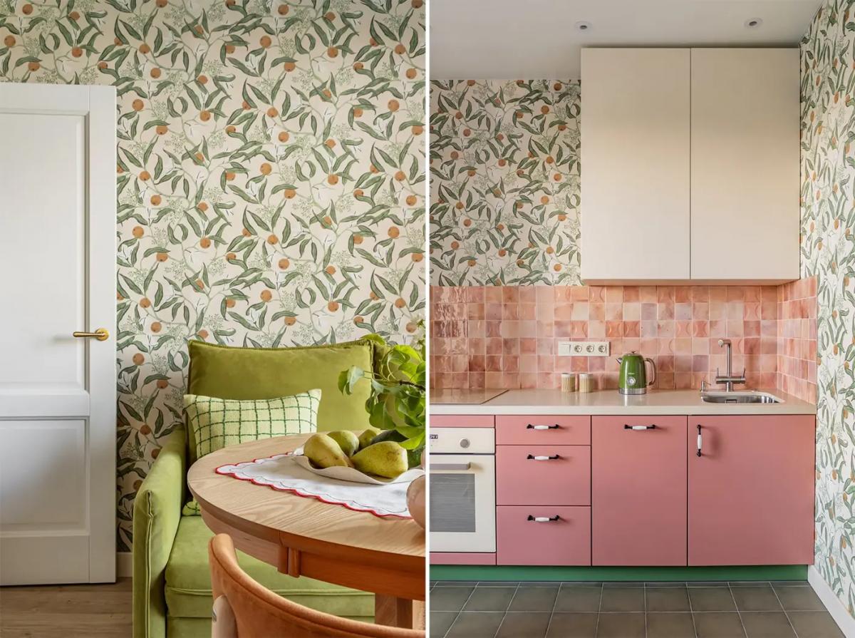 Интерьер однушки 39 кв. м в стиле кантри: розовая кухня и шведские обои в Люберцах